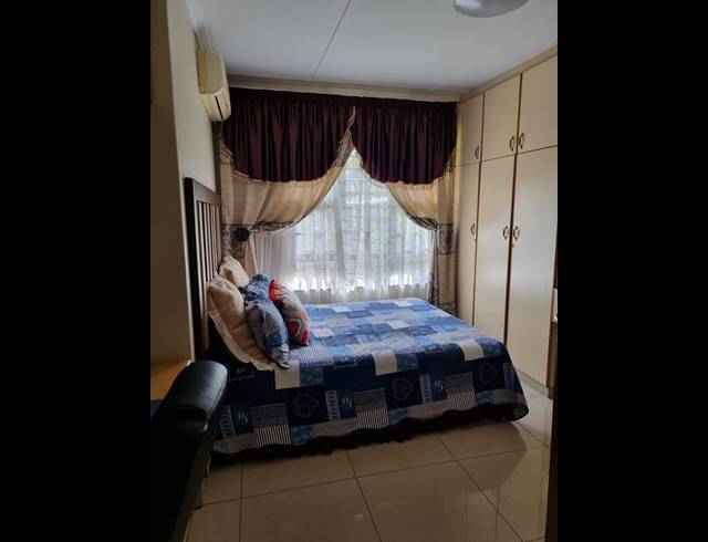 6 BEDROOM HOUSE FOR SALE IN ARBORETUM